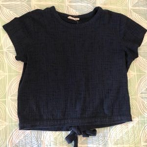 Navy blue Madewell crop top with tie in the back.